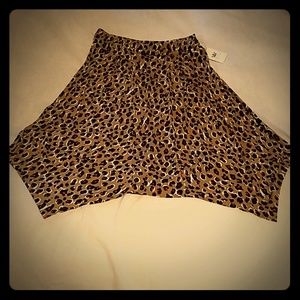 Chaus Animal print skirt Size L